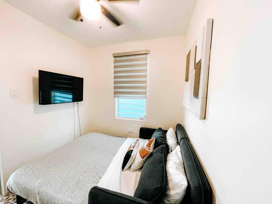 Comfy & Bright Apt @ Calle Loiza - Walk To Beach / Calle Loiza Abajo -N Apartment San Juan Exterior photo