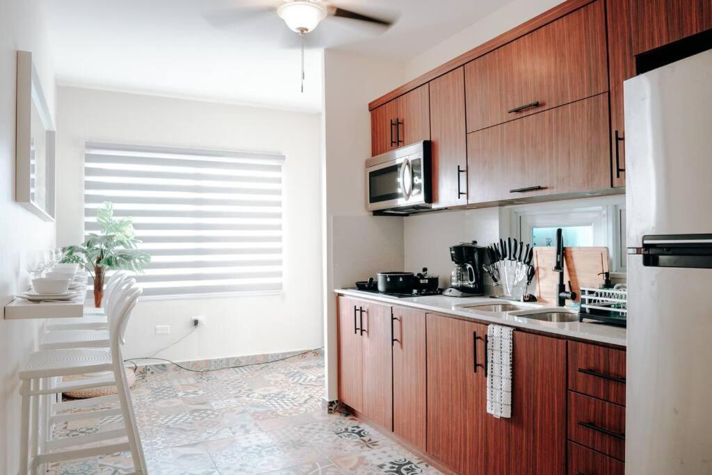 Comfy & Bright Apt @ Calle Loiza - Walk To Beach / Calle Loiza Abajo -N Apartment San Juan Exterior photo